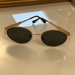 Stylish Gold and Black Sunglasses